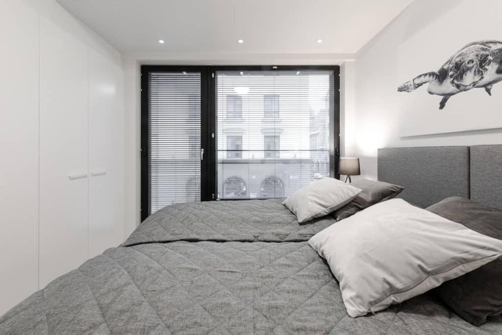 Sleek And Spacious 3 Bedroom Apartment In City Centre Helsinki Exterior foto